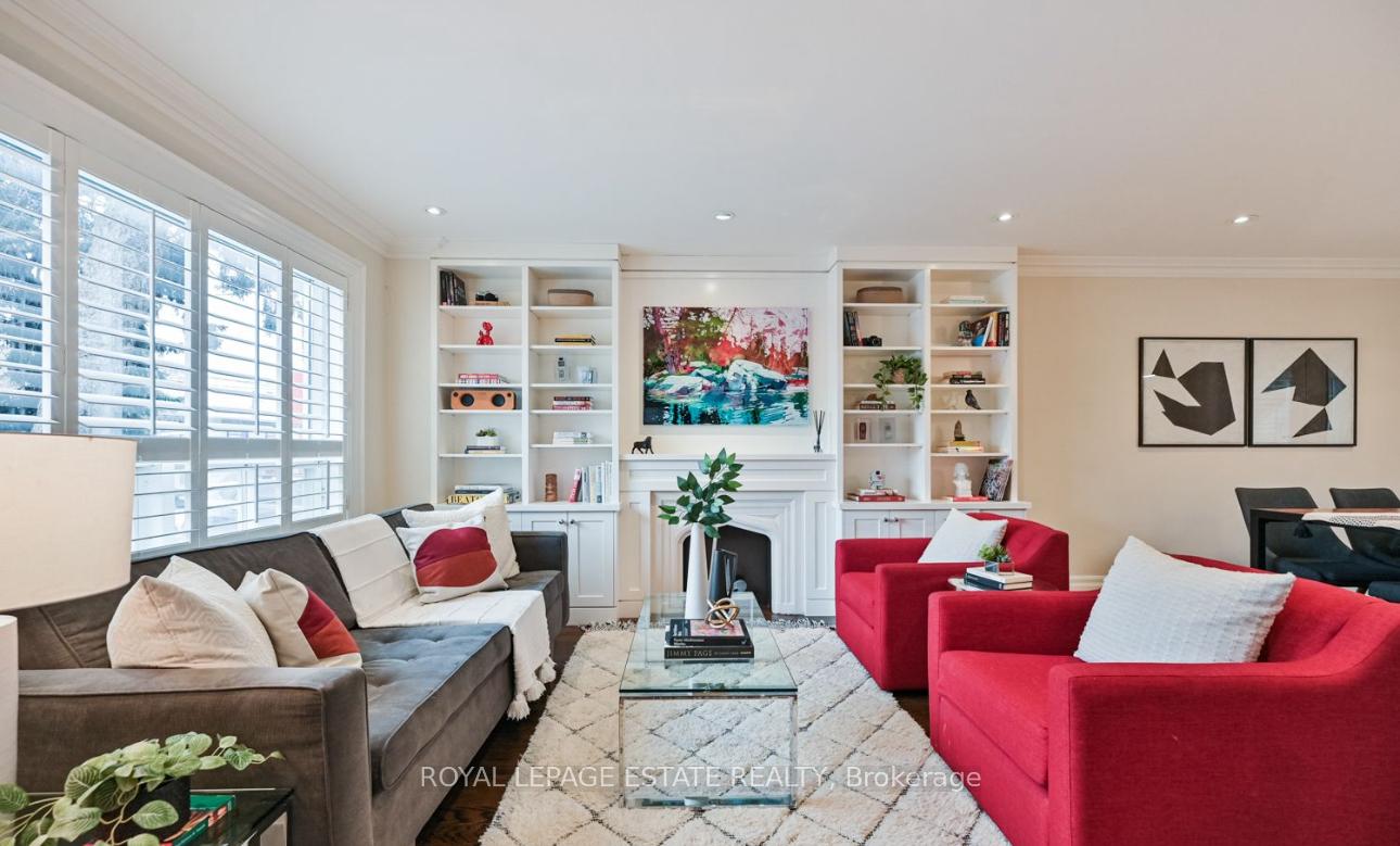 Photo 2 of 274 Laird Drive, Toronto, Leaside — HOMEH