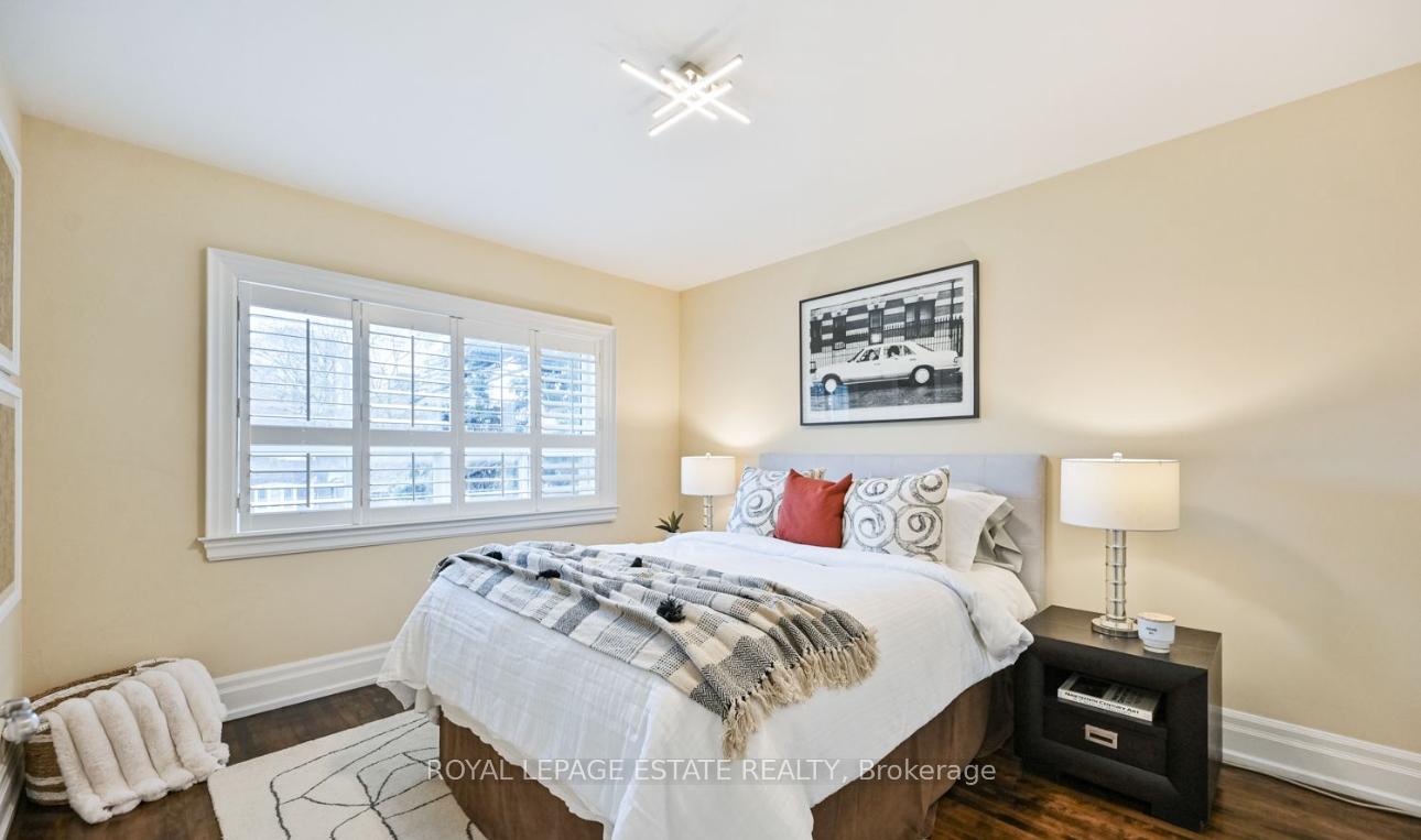 Photo 16 of 274 Laird Drive, Toronto, Leaside — HOMEH