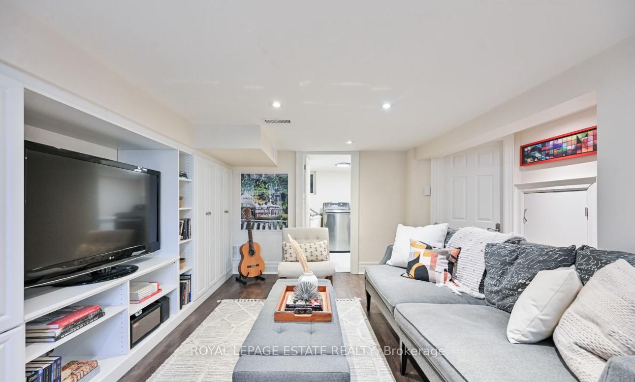 Photo 21 of 274 Laird Drive, Toronto, Leaside — HOMEH