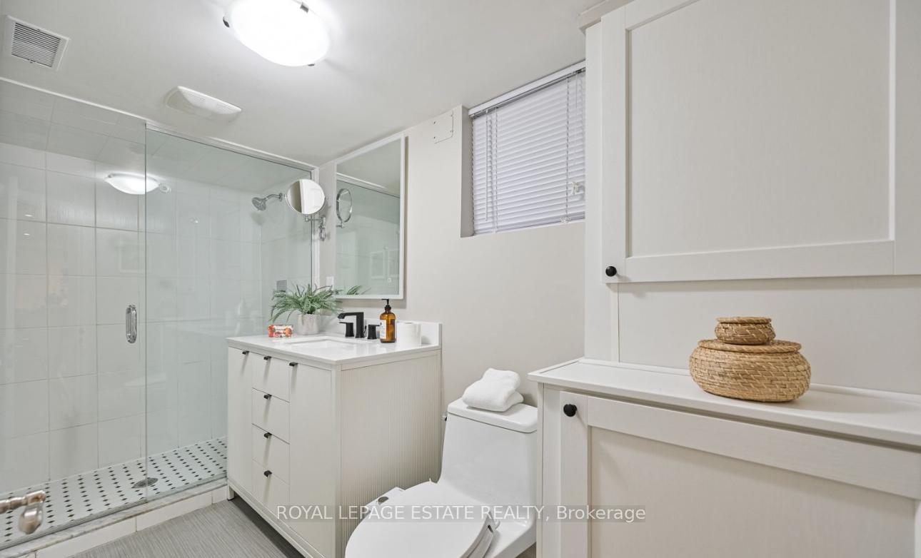 Photo 23 of 274 Laird Drive, Toronto, Leaside — HOMEH