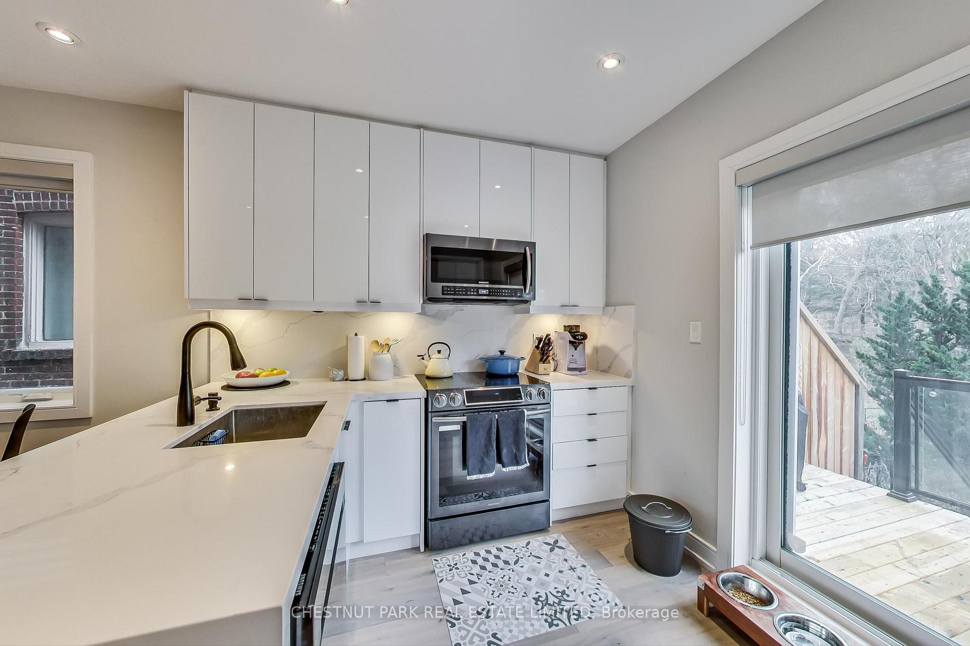 Photo 10 of 388 Keewatin Avenue, Toronto, Mount Pleasant East — HOMEH