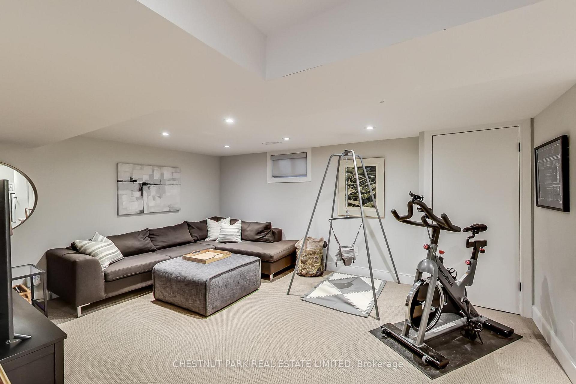Photo 24 of 388 Keewatin Avenue, Toronto, Mount Pleasant East — HOMEH