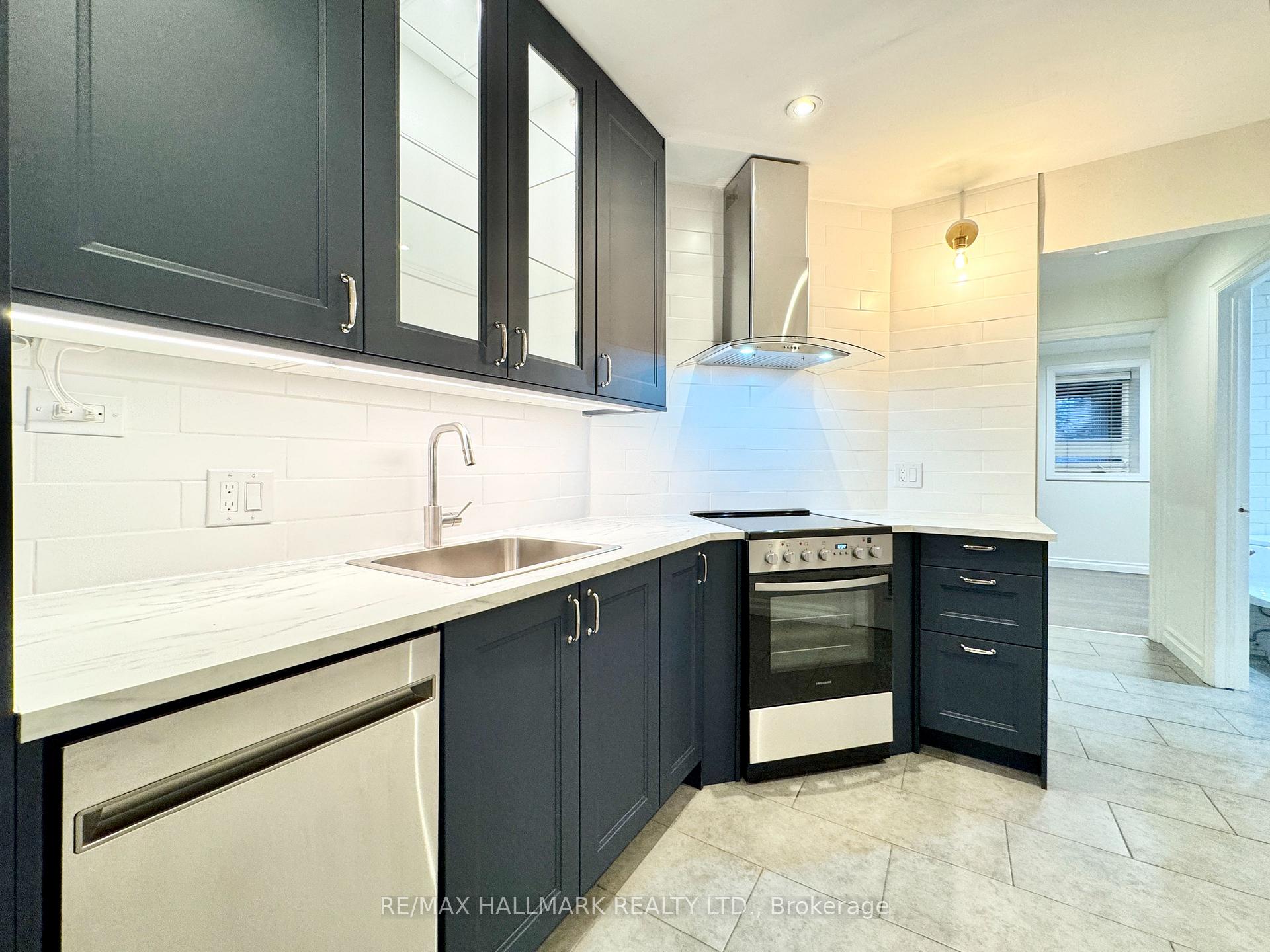 Photo 7 of Unit Lower, 140 Collier Street, Toronto, Rosedale-Moore Park — HOMEH