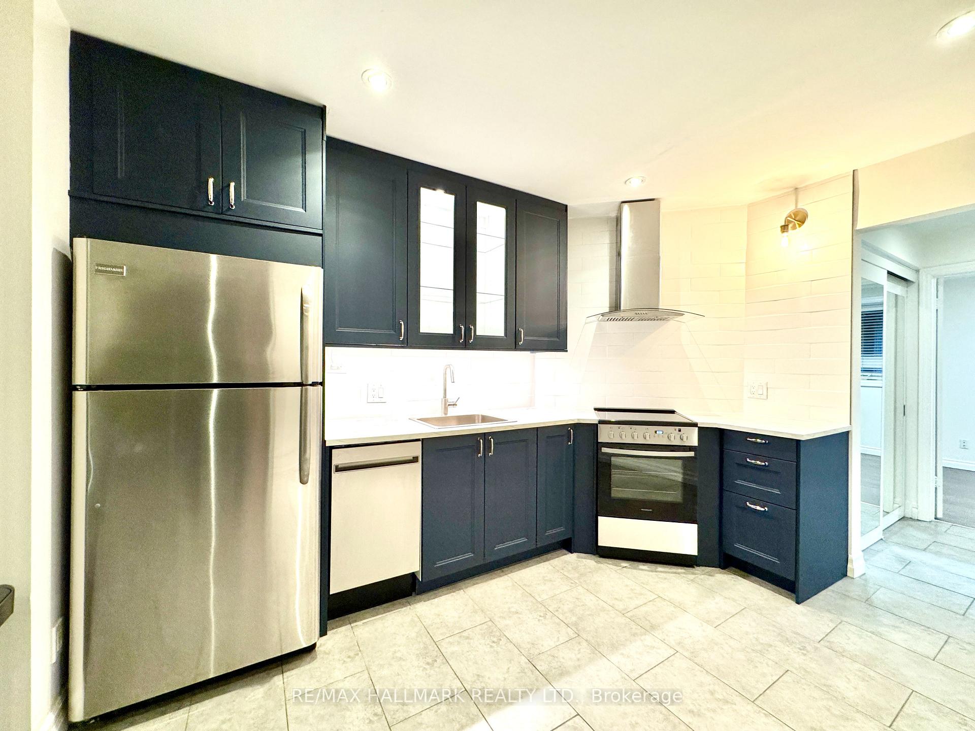 Photo 4 of Unit Lower, 140 Collier Street, Toronto, Rosedale-Moore Park — HOMEH