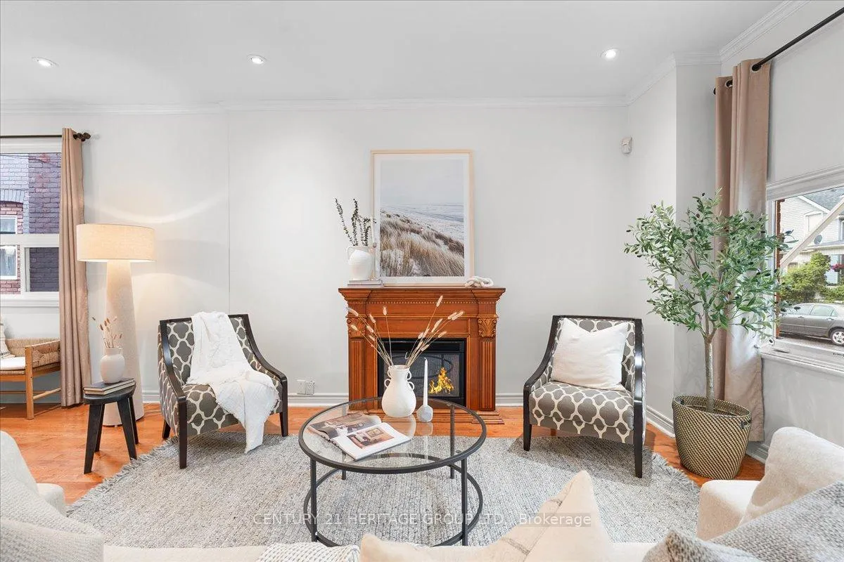 Photo 5 of 336 Emerald Street N, Hamilton, Landsdale — HOMEH