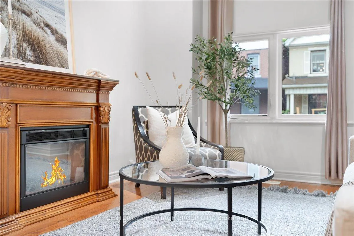 Photo 6 of 336 Emerald Street N, Hamilton, Landsdale — HOMEH