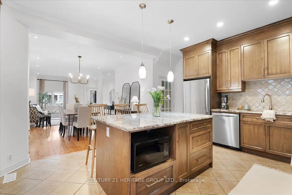 Photo 16 of 336 Emerald Street N, Hamilton, Landsdale — HOMEH