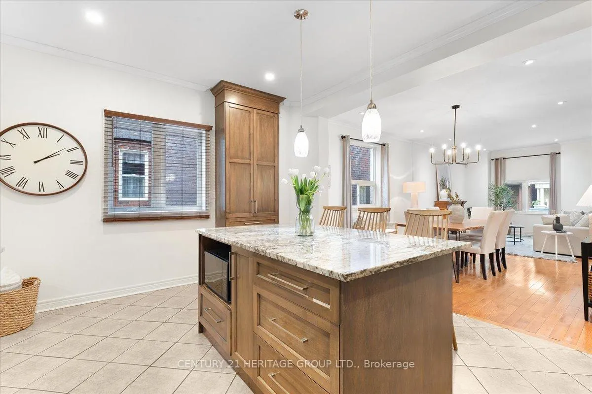 Photo 17 of 336 Emerald Street N, Hamilton, Landsdale — HOMEH