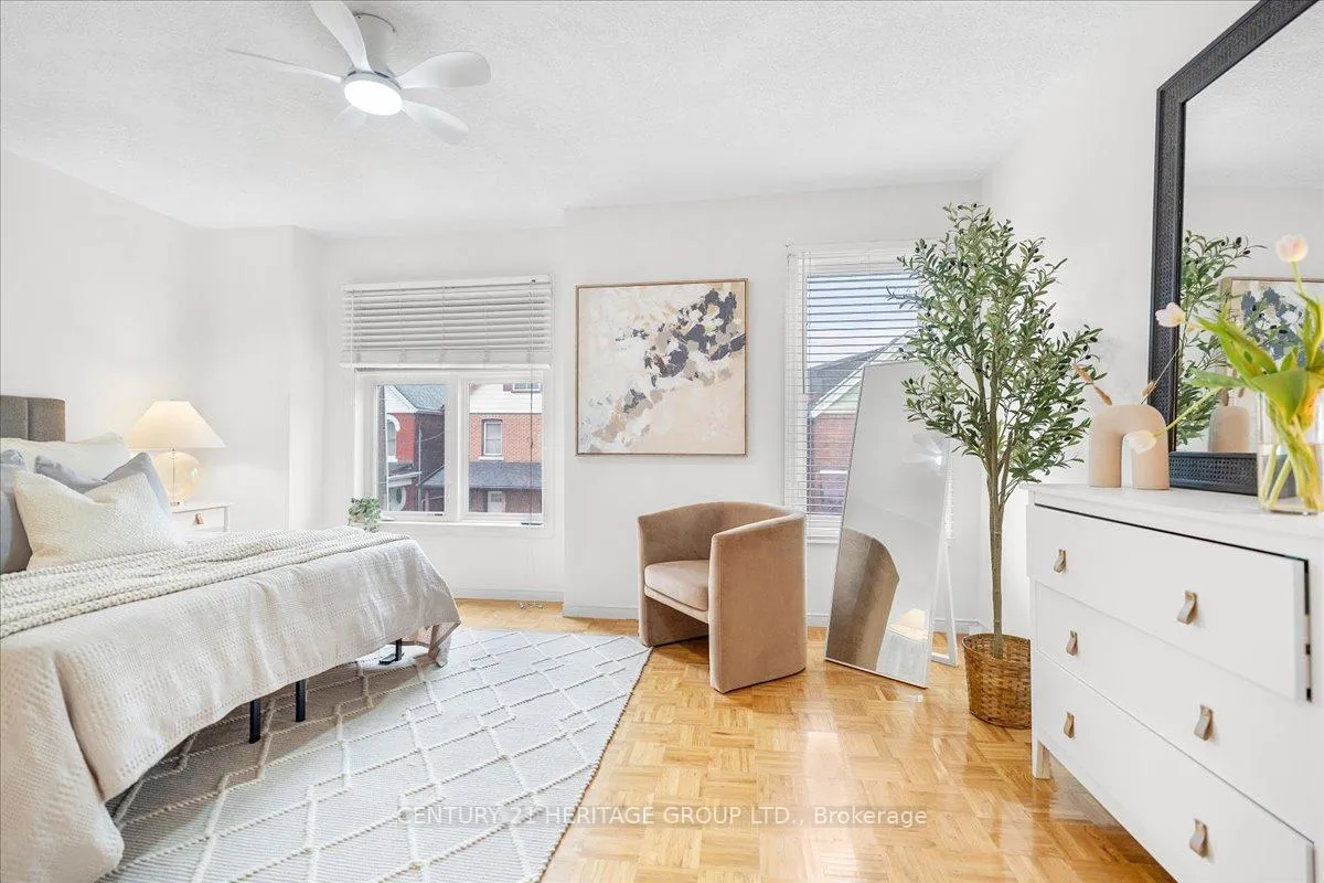 Photo 25 of 336 Emerald Street N, Hamilton, Landsdale — HOMEH