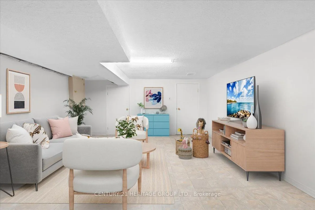 Photo 38 of 336 Emerald Street N, Hamilton, Landsdale — HOMEH