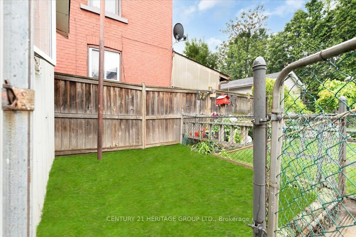 Photo 46 of 336 Emerald Street N, Hamilton, Landsdale — HOMEH