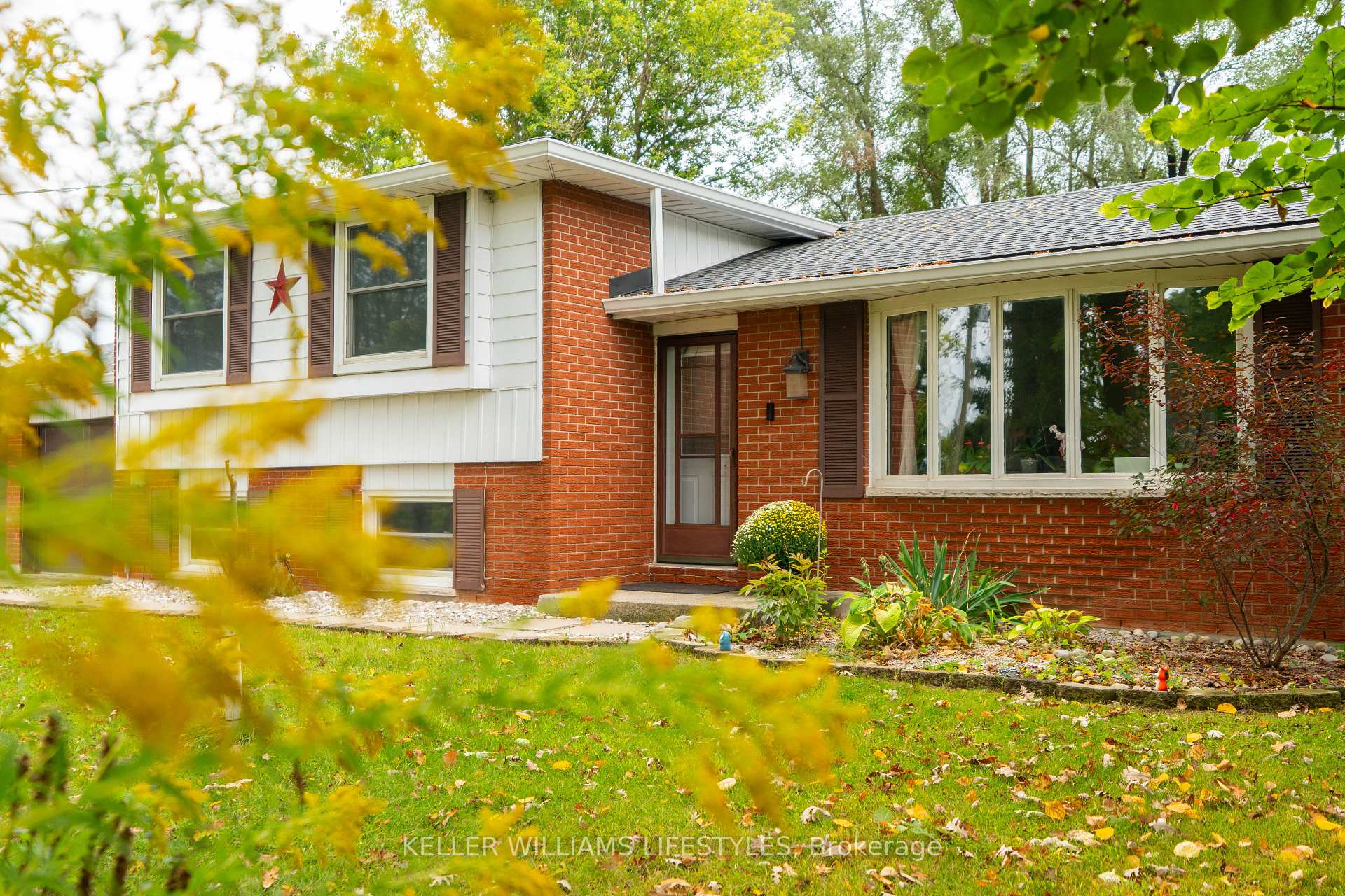 Front of 8749 Longwoods Road