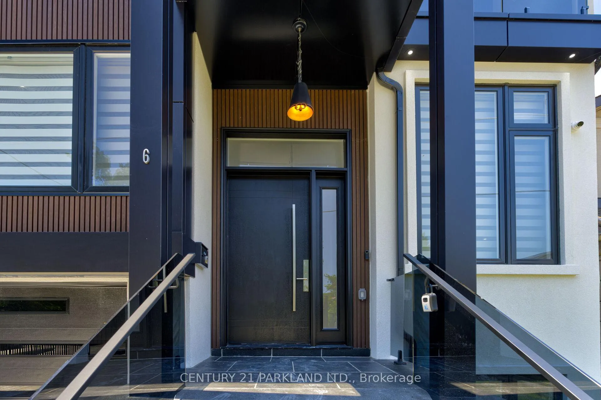 Photo 3 of 6 Stanhope Avenue, Toronto, Broadview North — HOMEH
