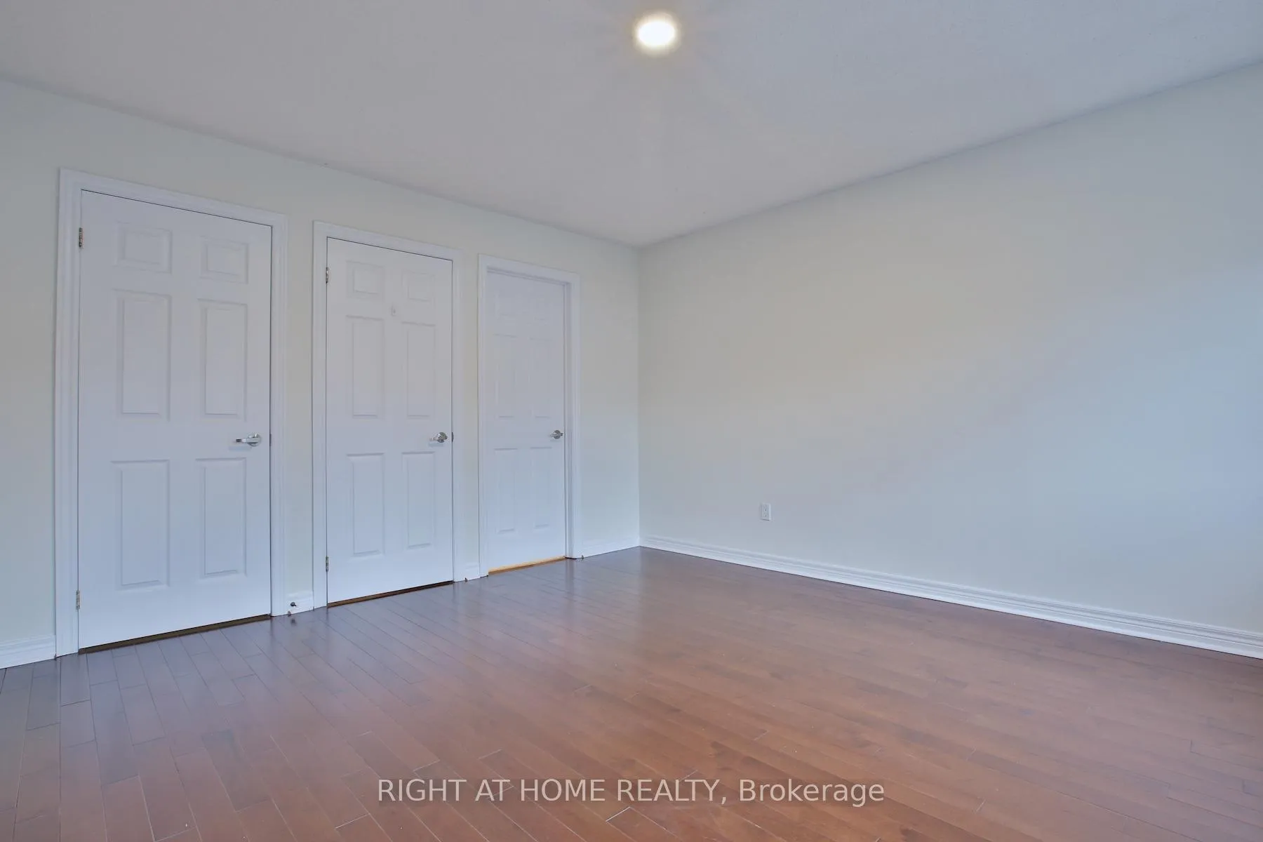 Photo 18 of 49 Natalie Place, Toronto, South Riverdale — HOMEH