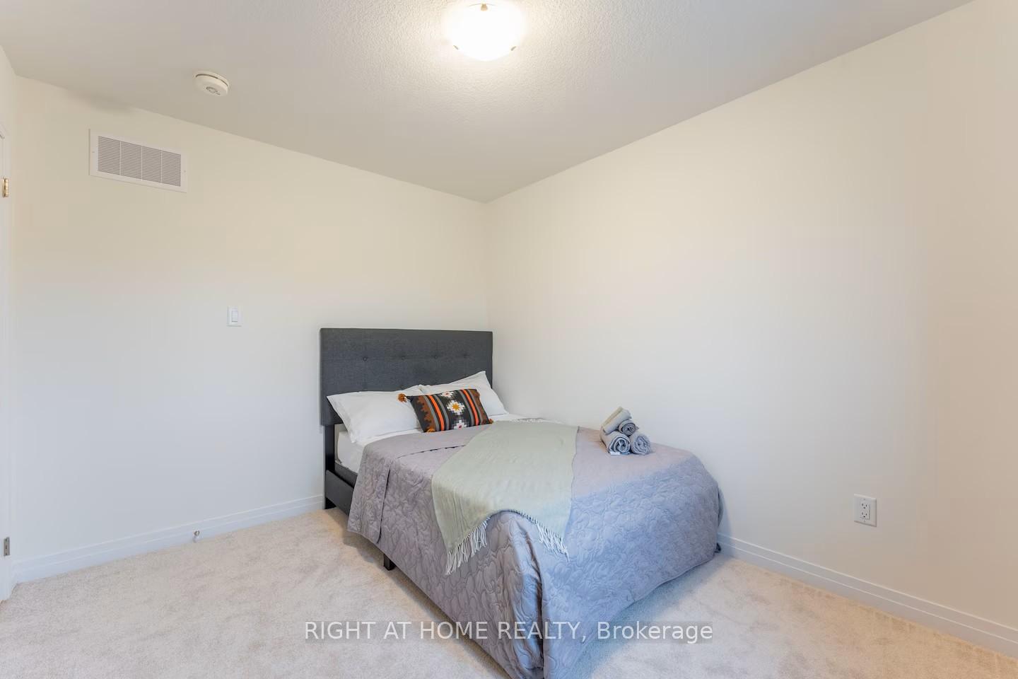 Photo 31 of 120 Velvet Way, Thorold, Rolling Meadows — HOMEH