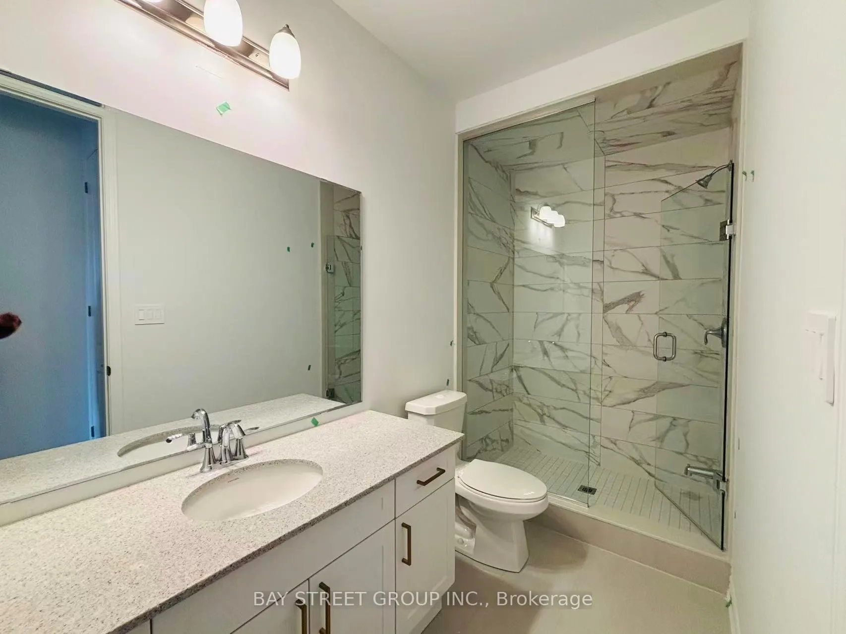 Photo 1 of 127 Azure Drive, Markham, Rural Markham — HOMEH