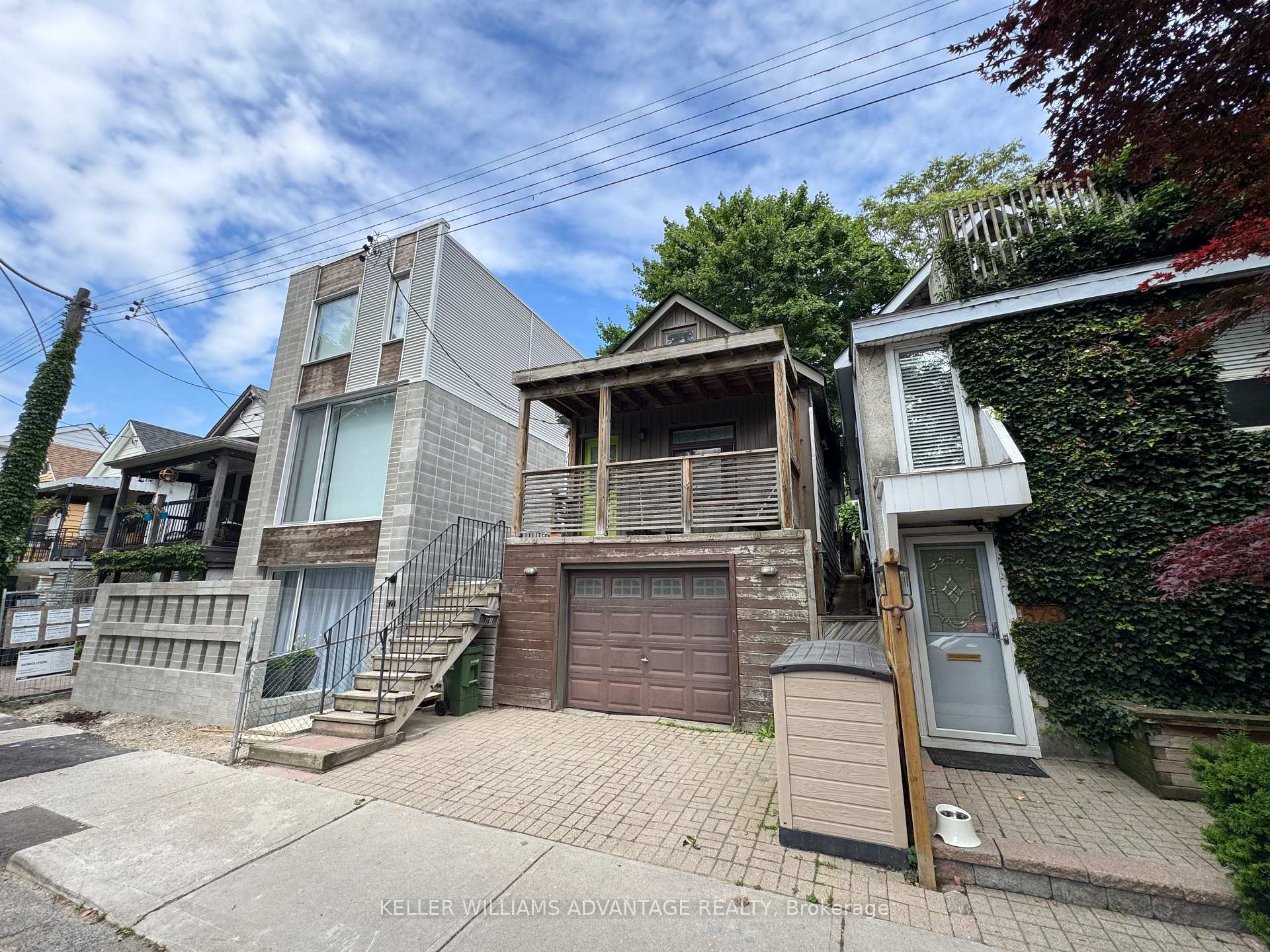 Photo 3 of 587 Craven Road, Toronto, Greenwood-Coxwell — HOMEH