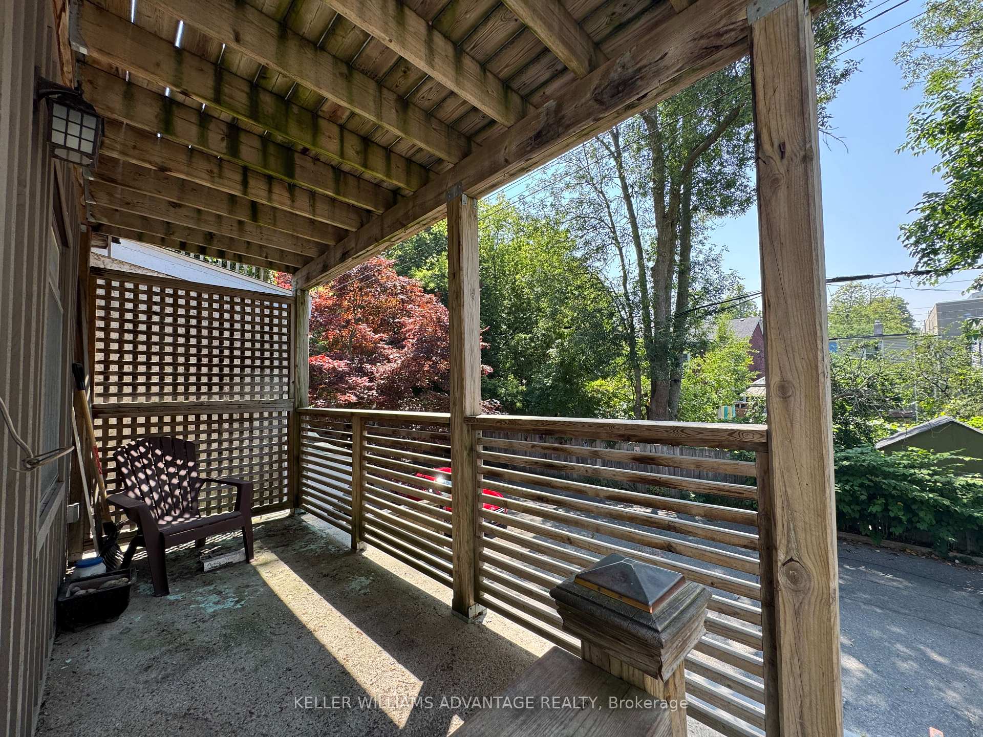Photo 9 of 587 Craven Road, Toronto, Greenwood-Coxwell — HOMEH