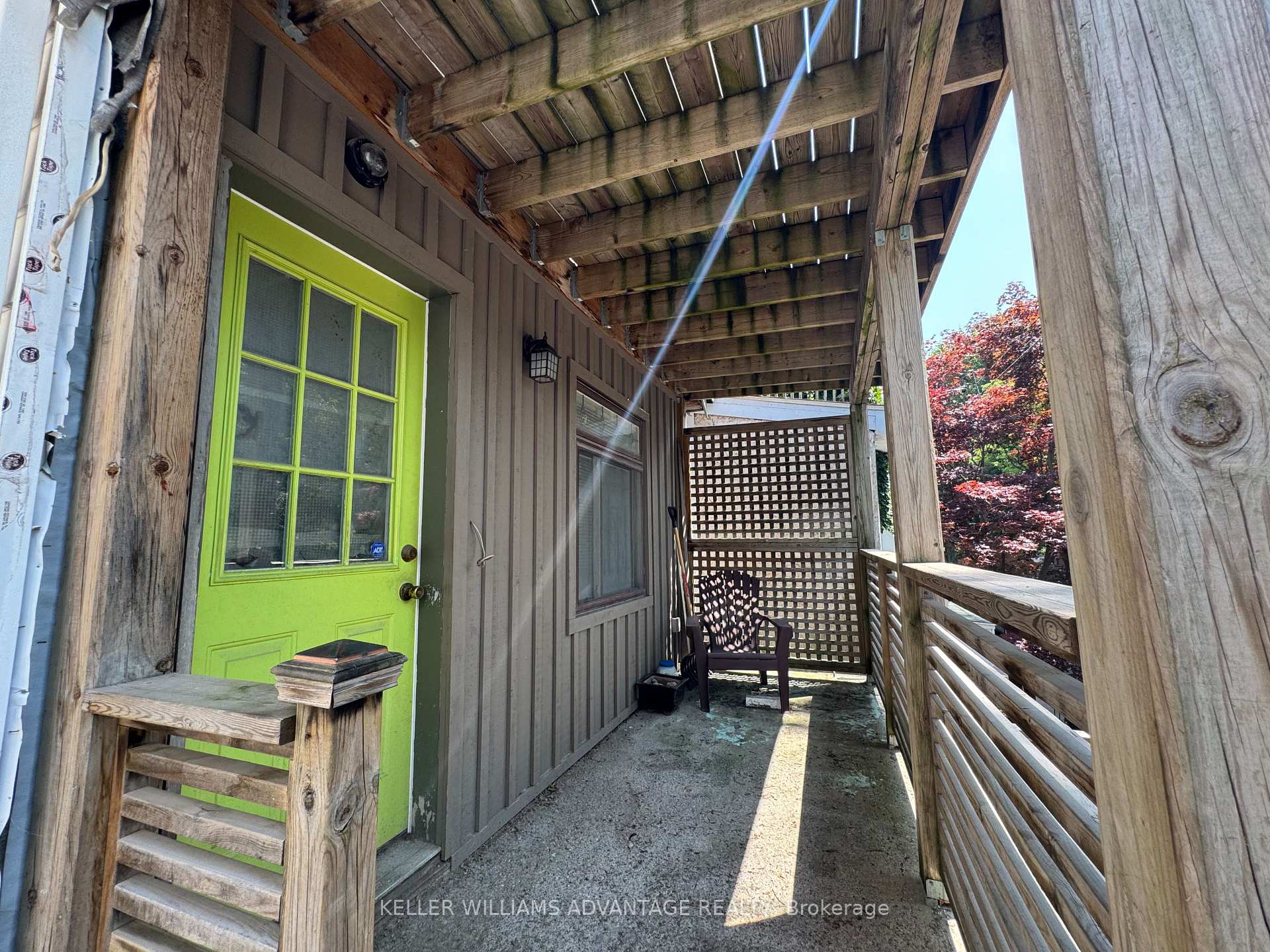 Photo 10 of 587 Craven Road, Toronto, Greenwood-Coxwell — HOMEH