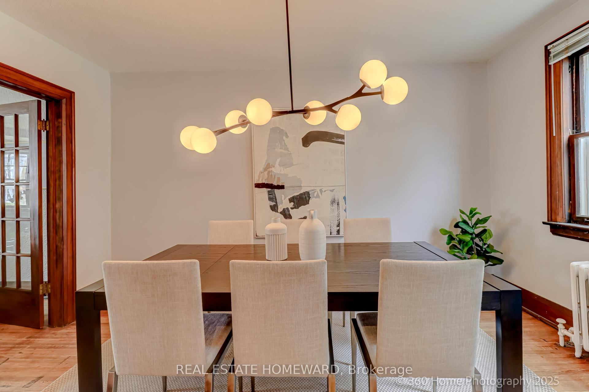 Photo 6 of 22 Banff Road, Toronto, Mount Pleasant East — HOMEH
