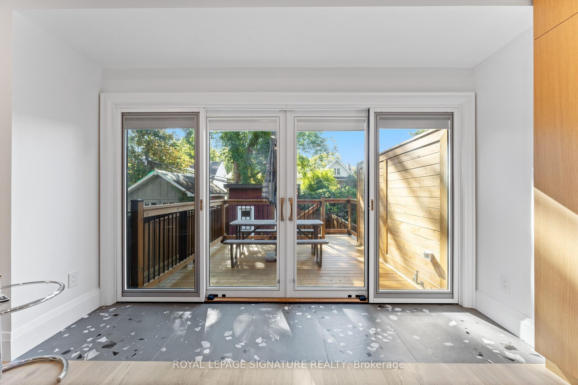 Photo 17 of 37 Manor Road E, Toronto, Mount Pleasant West — HOMEH