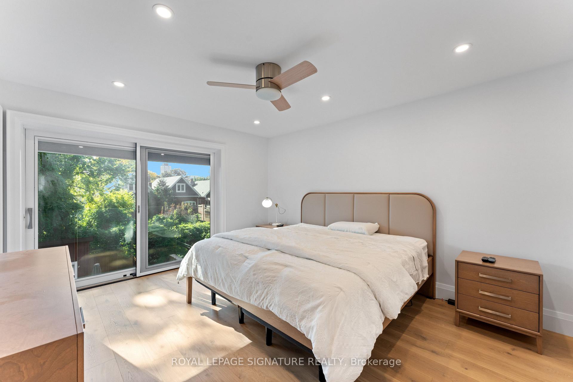 Photo 20 of 37 Manor Road E, Toronto, Mount Pleasant West — HOMEH
