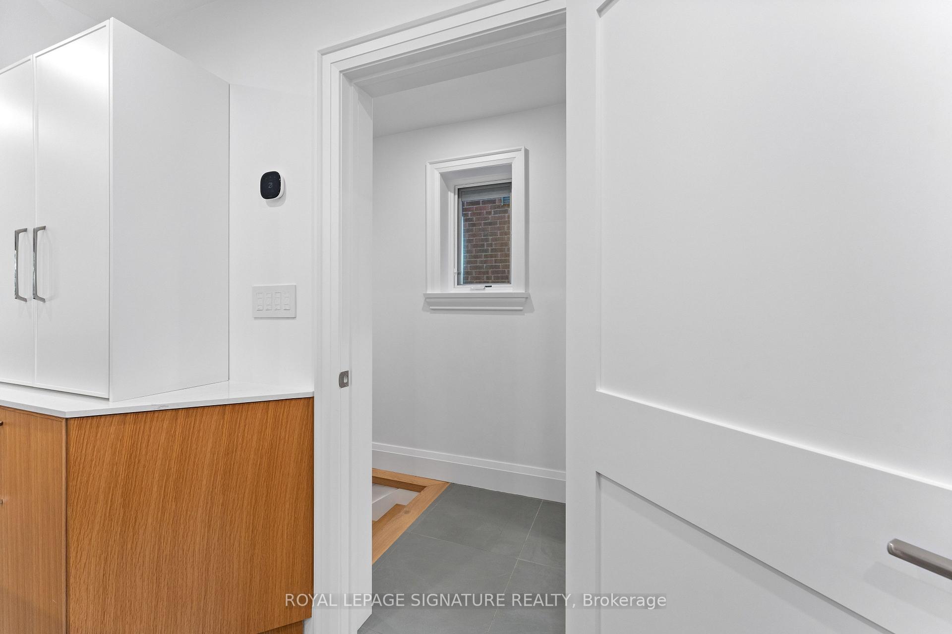 Photo 33 of 37 Manor Road E, Toronto, Mount Pleasant West — HOMEH