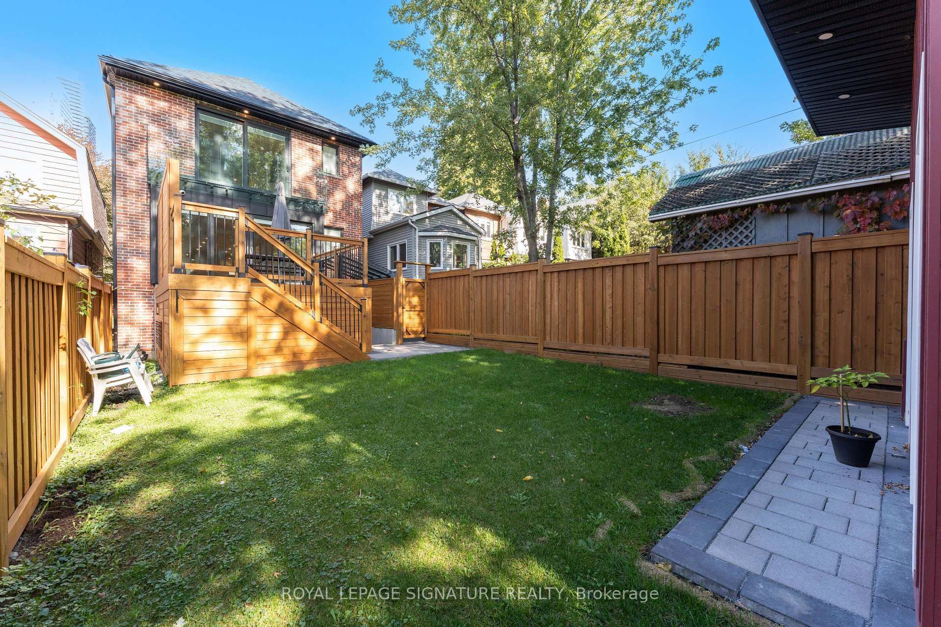 Photo 45 of 37 Manor Road E, Toronto, Mount Pleasant West — HOMEH