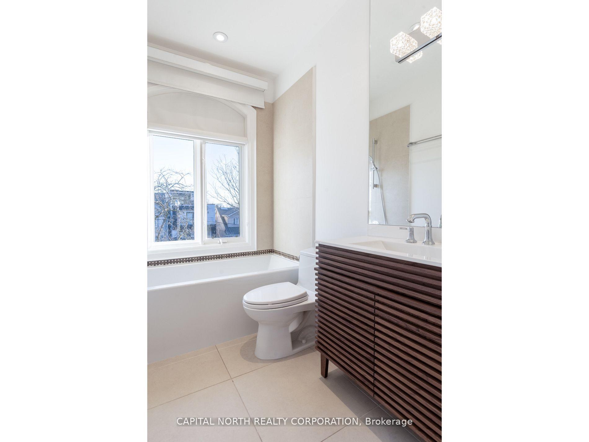 Photo 21 of 56 Standish Avenue, Toronto, Rosedale-Moore Park — HOMEH