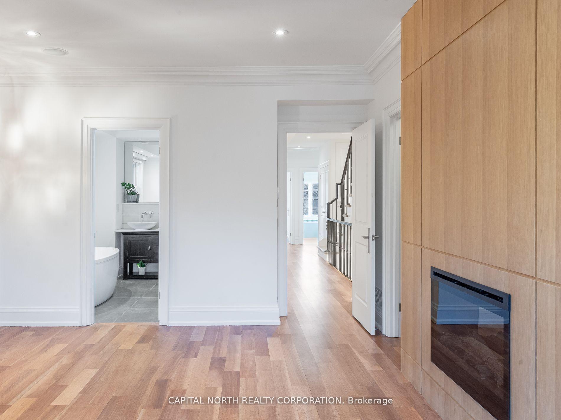 Photo 33 of 56 Standish Avenue, Toronto, Rosedale-Moore Park — HOMEH