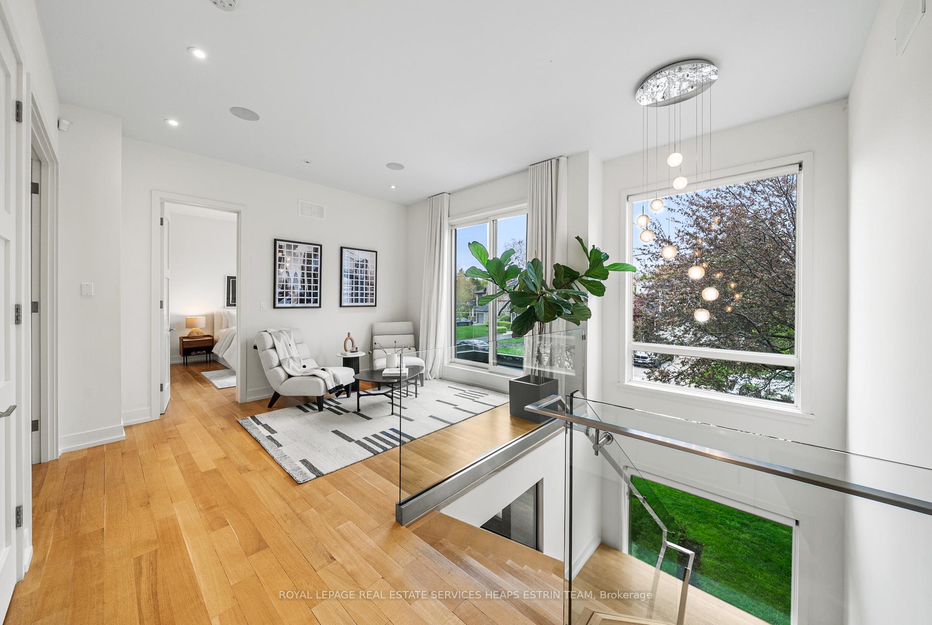 Photo 18 of 20 Moorehill Drive, Toronto, Leaside — HOMEH