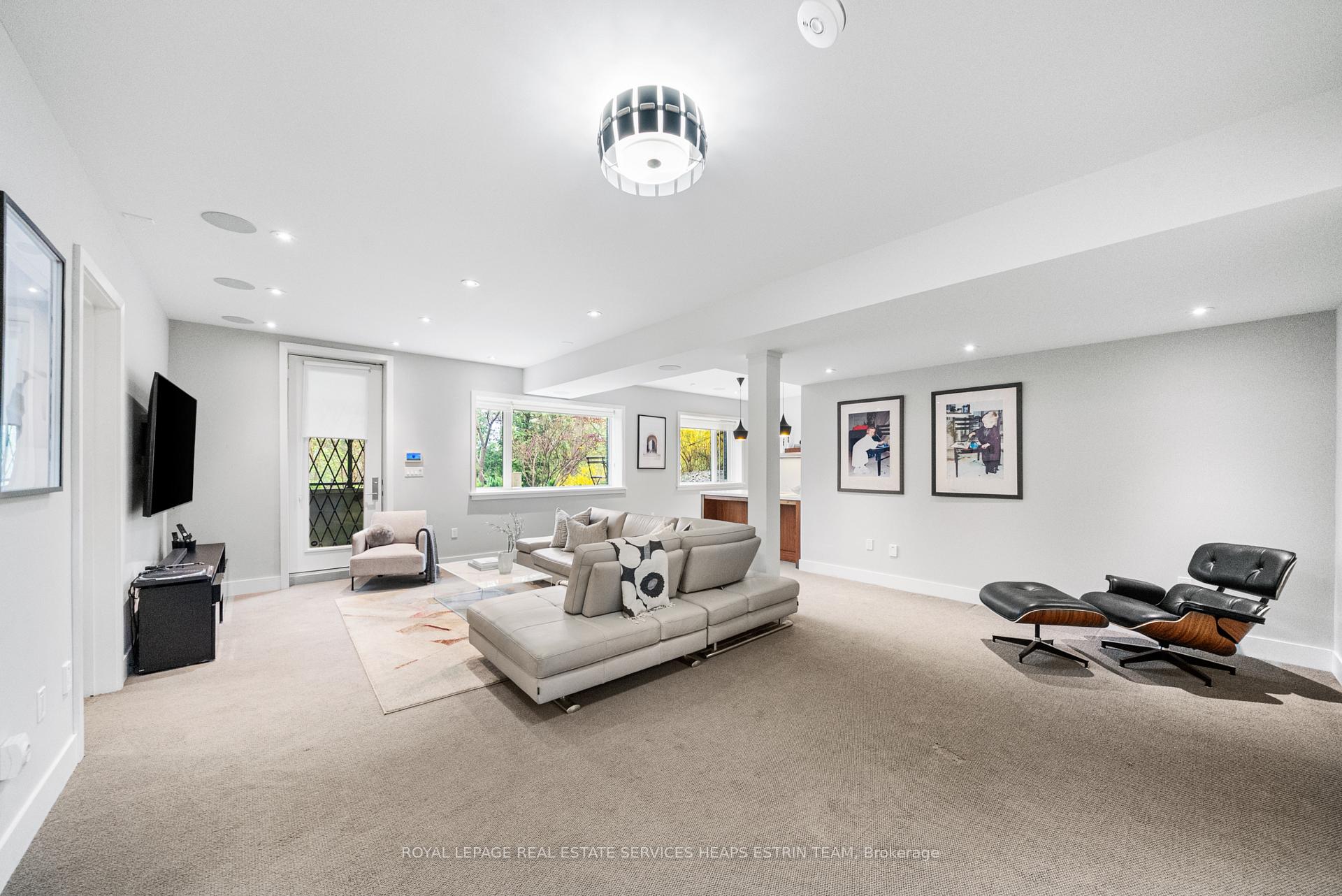 Photo 29 of 20 Moorehill Drive, Toronto, Leaside — HOMEH