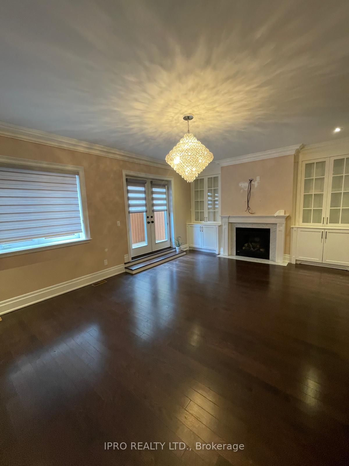 Photo 8 of 75 A Rumsey Road, Toronto, Leaside — HOMEH