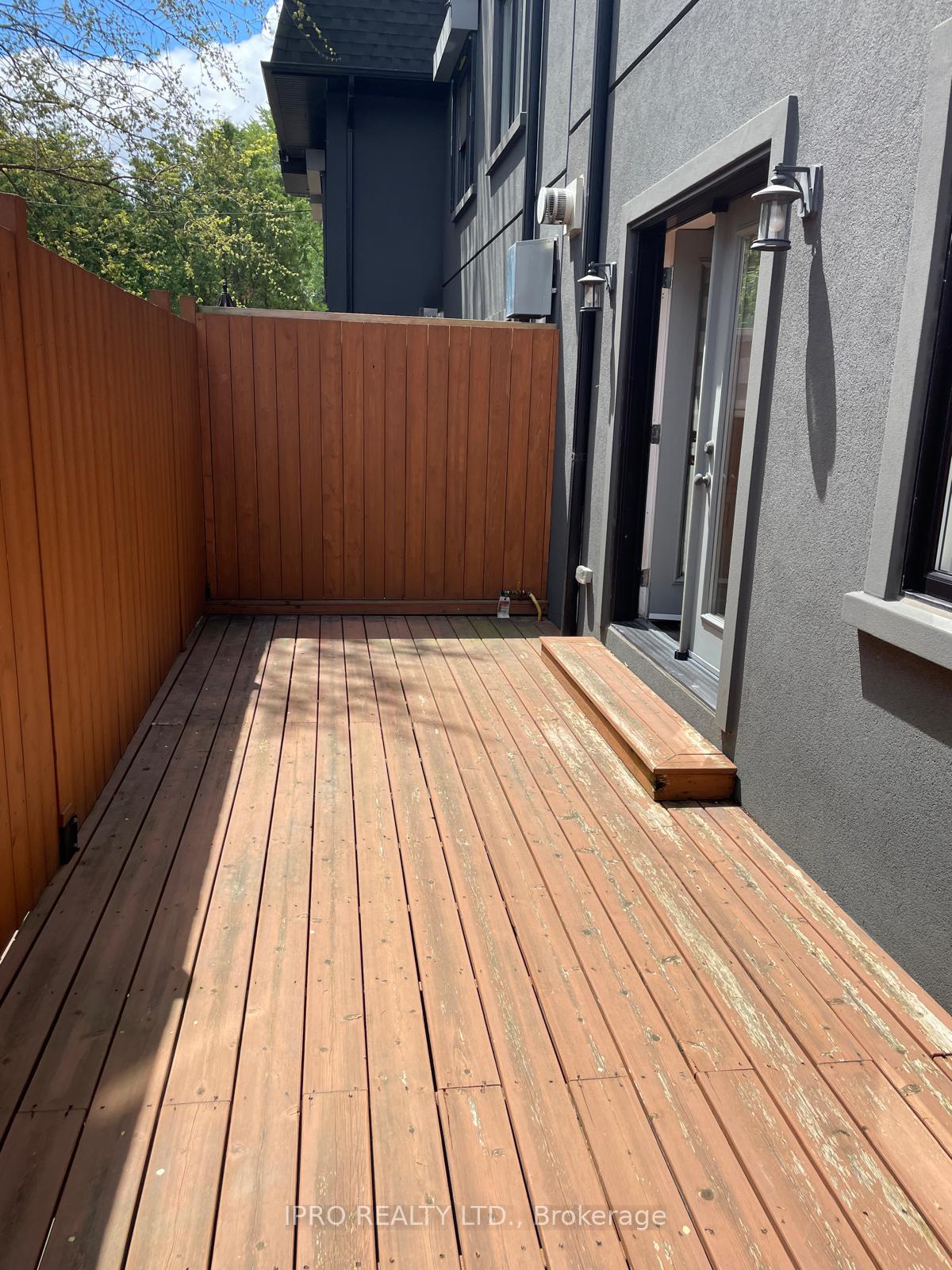 Photo 9 of 75 A Rumsey Road, Toronto, Leaside — HOMEH