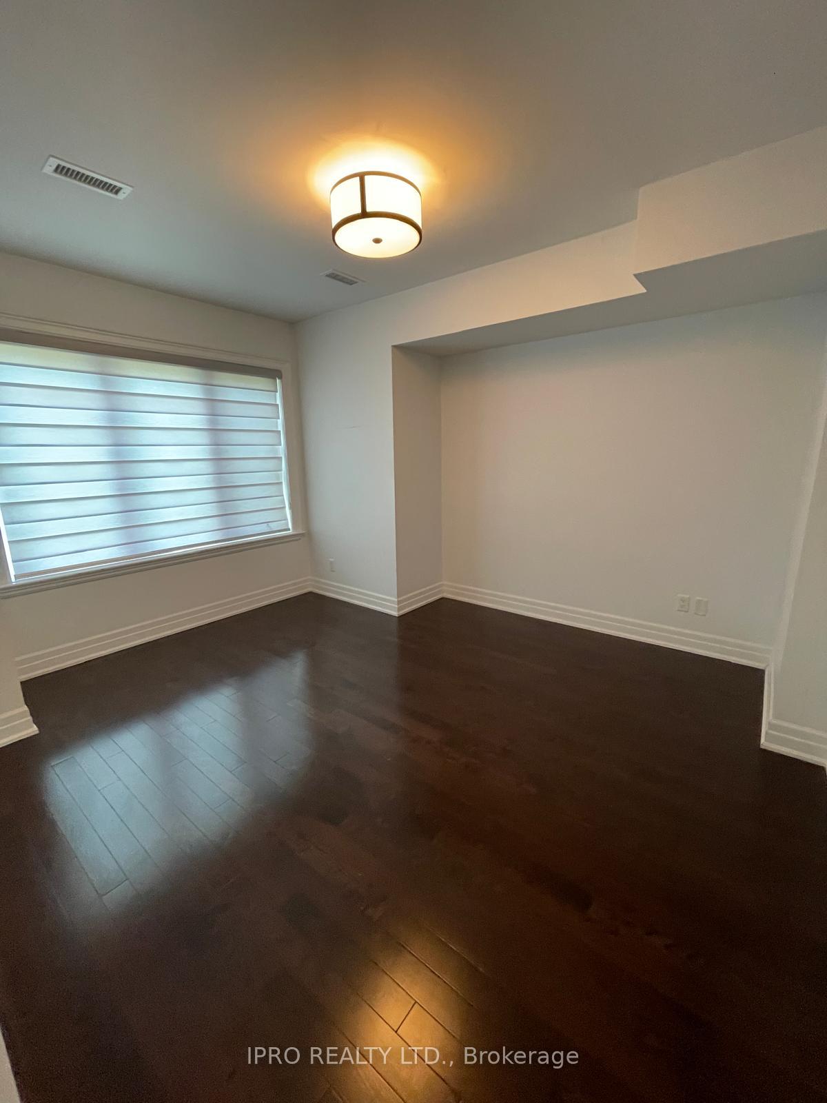 Photo 24 of 75 A Rumsey Road, Toronto, Leaside — HOMEH