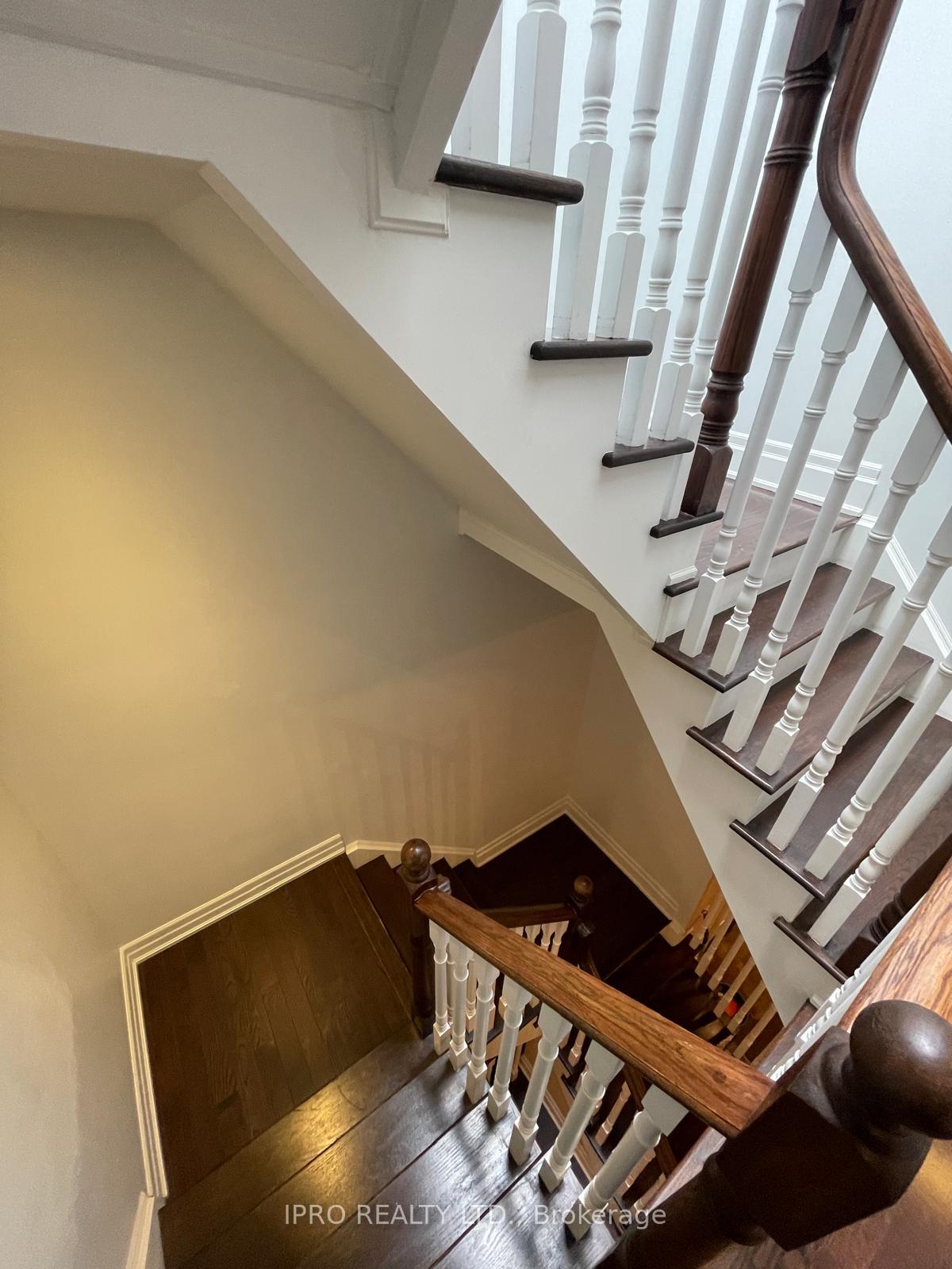 Photo 27 of 75 A Rumsey Road, Toronto, Leaside — HOMEH