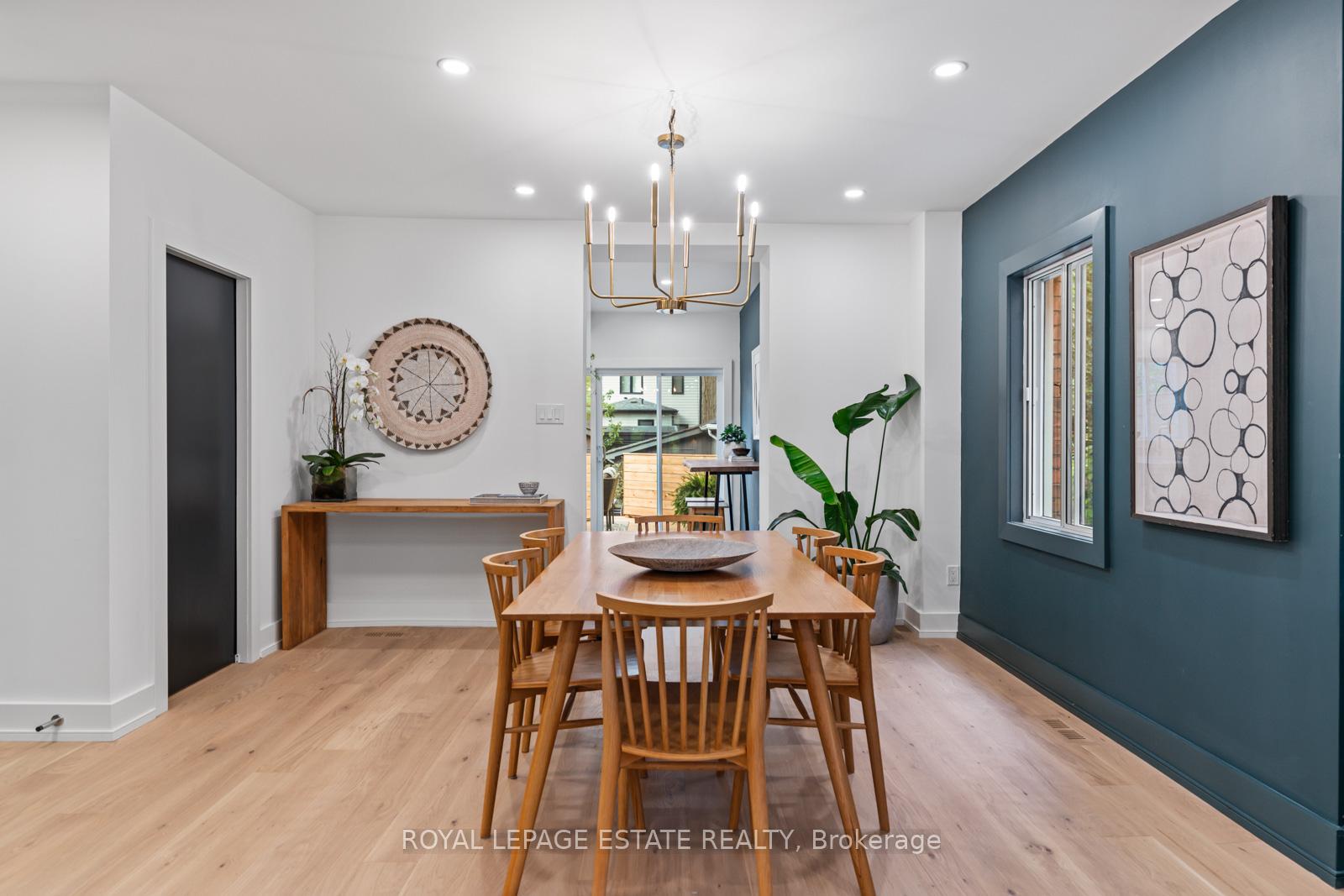 Photo 16 of 160 Silver Birch Avenue, Toronto, The Beaches — HOMEH