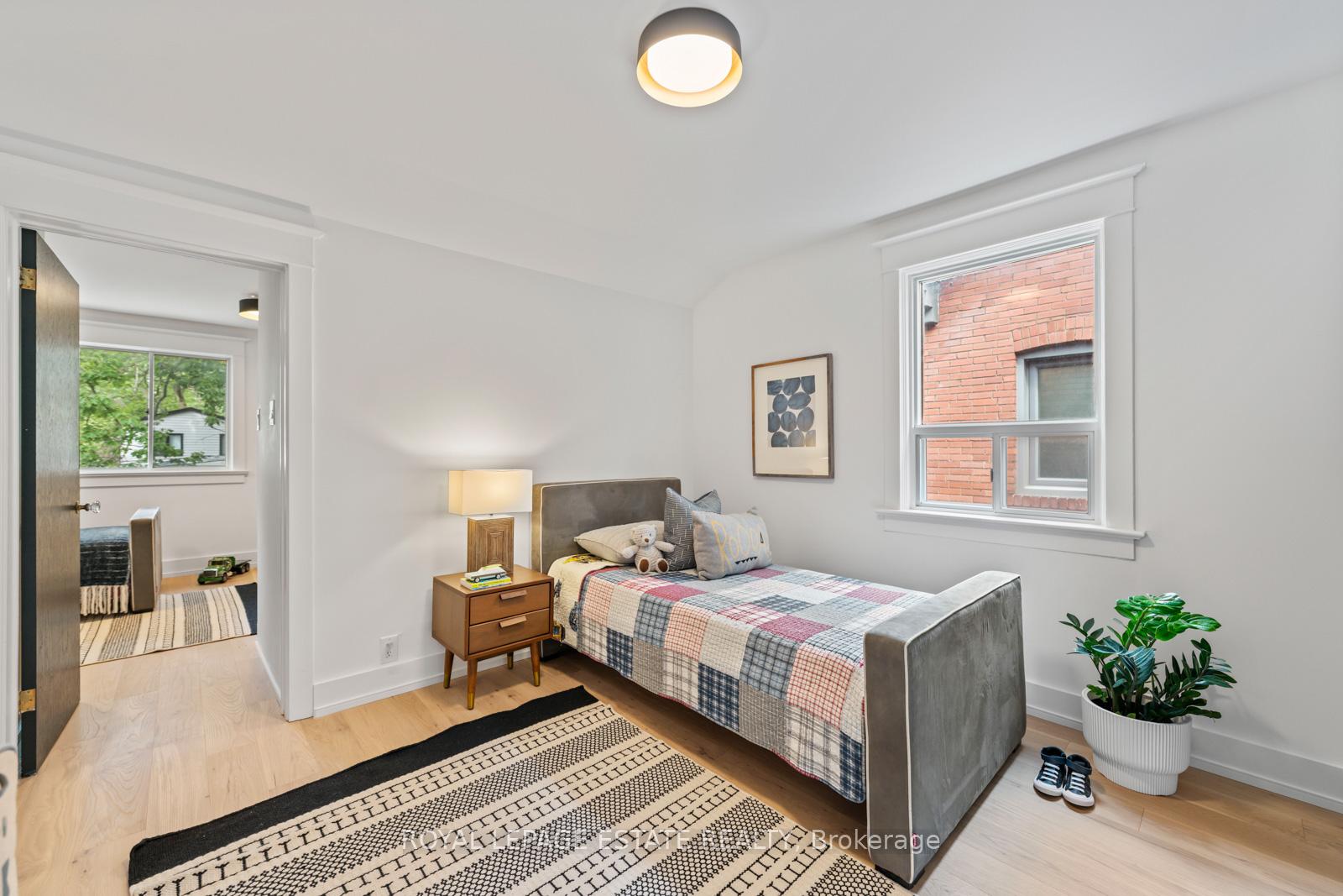 Photo 27 of 160 Silver Birch Avenue, Toronto, The Beaches — HOMEH