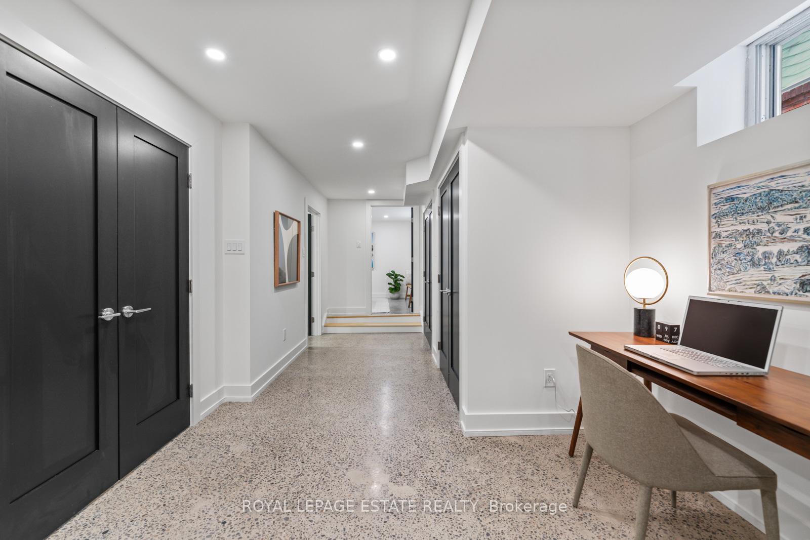 Photo 37 of 160 Silver Birch Avenue, Toronto, The Beaches — HOMEH