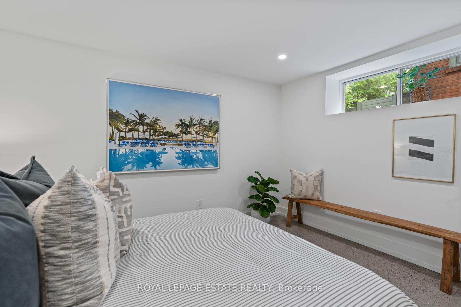 Photo 42 of 160 Silver Birch Avenue, Toronto, The Beaches — HOMEH