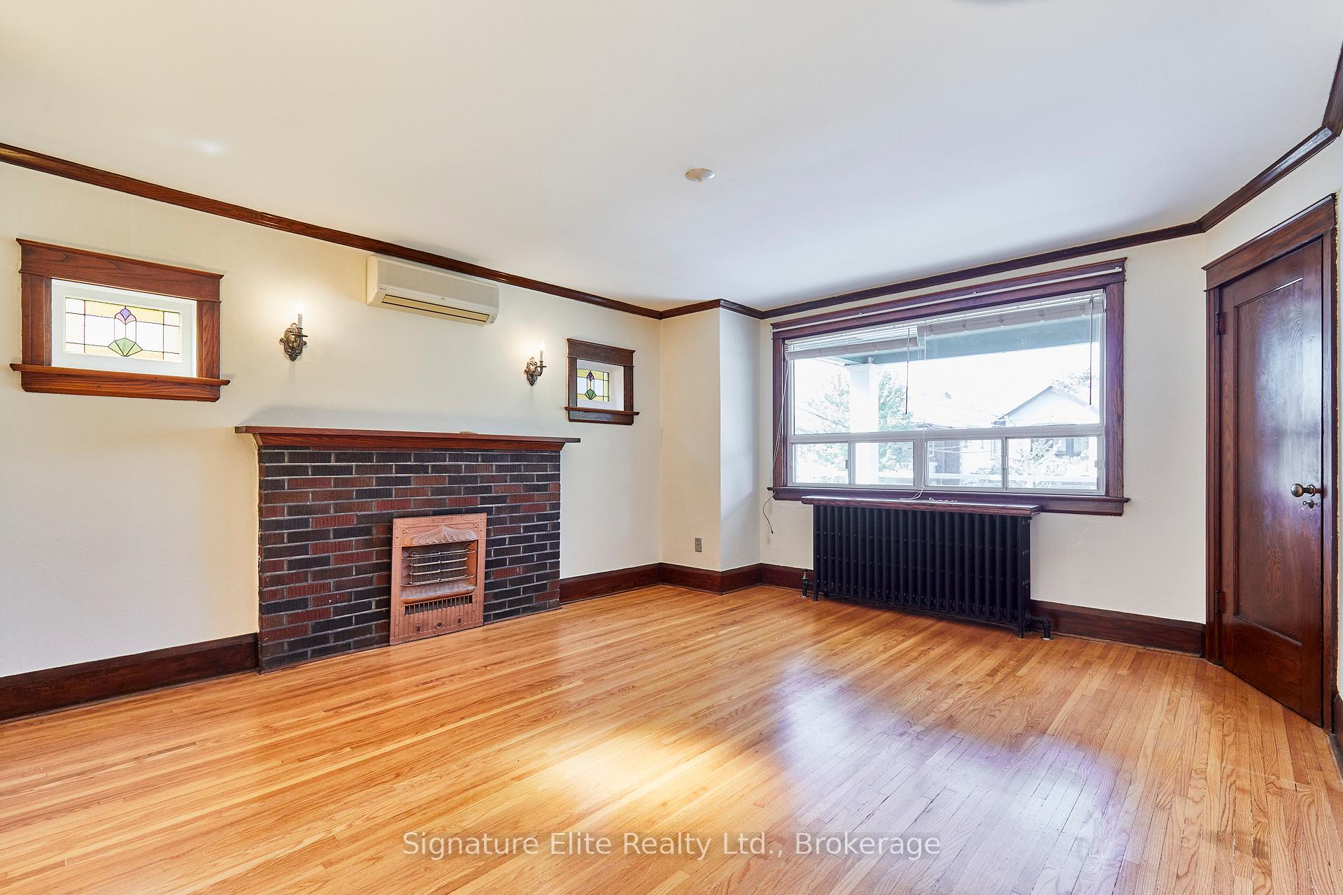 Photo 3 of Unit Upper, 21 Hammersmith Avenue, Toronto, The Beaches — HOMEH