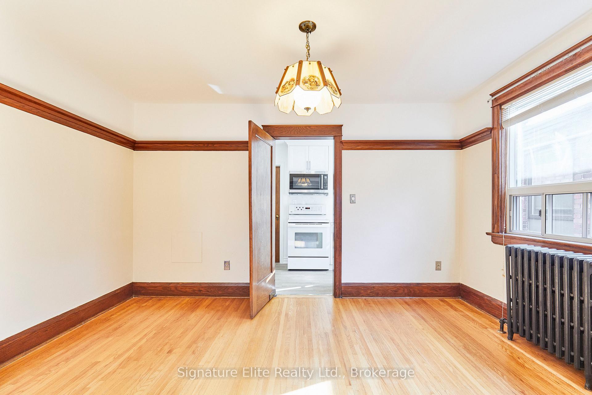 Photo 16 of Unit Upper, 21 Hammersmith Avenue, Toronto, The Beaches — HOMEH