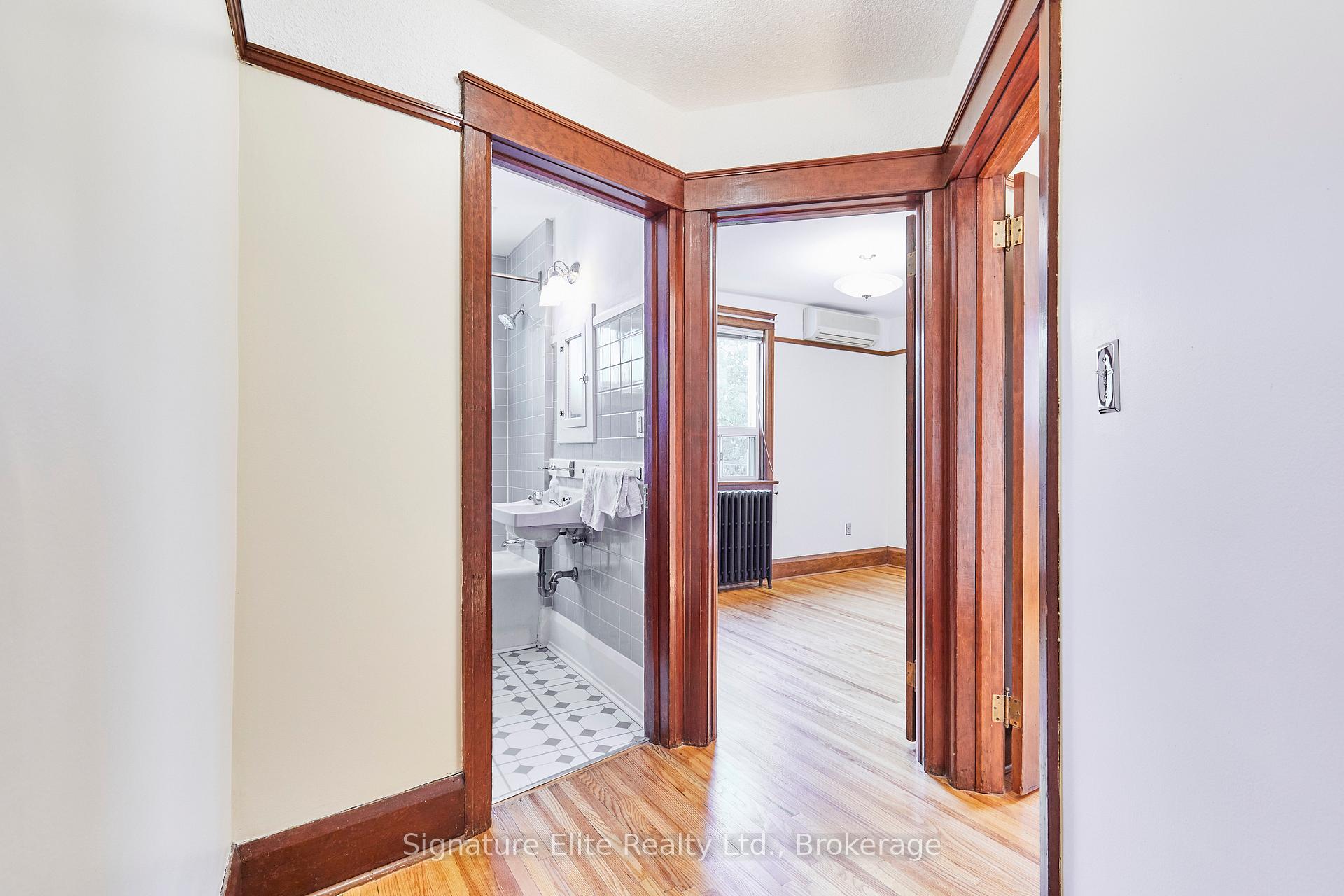 Photo 20 of Unit Upper, 21 Hammersmith Avenue, Toronto, The Beaches — HOMEH