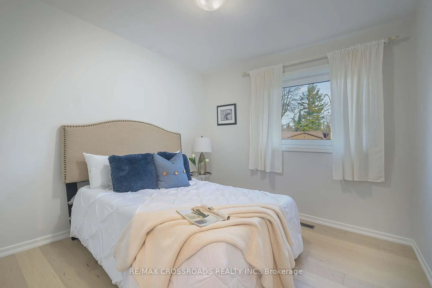 Photo 18 of 45 Delair Crescent, Markham, Grandview — HOMEH
