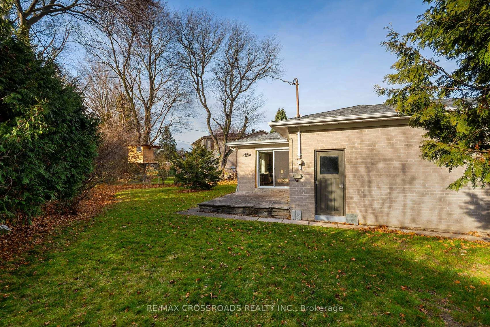 Photo 32 of 45 Delair Crescent, Markham, Grandview — HOMEH