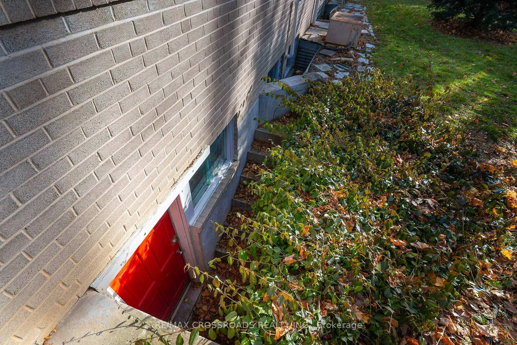 Photo 33 of 45 Delair Crescent, Markham, Grandview — HOMEH