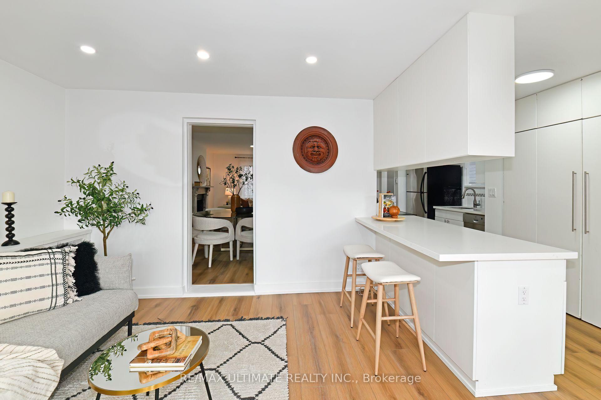Photo 17 of 331 St Clair Avenue E, Toronto, Rosedale-Moore Park — HOMEH
