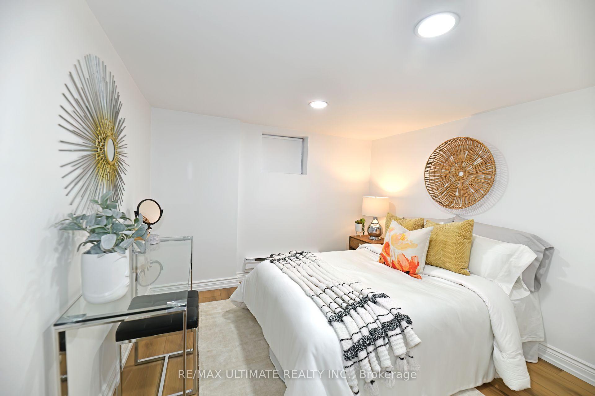 Photo 28 of 331 St Clair Avenue E, Toronto, Rosedale-Moore Park — HOMEH