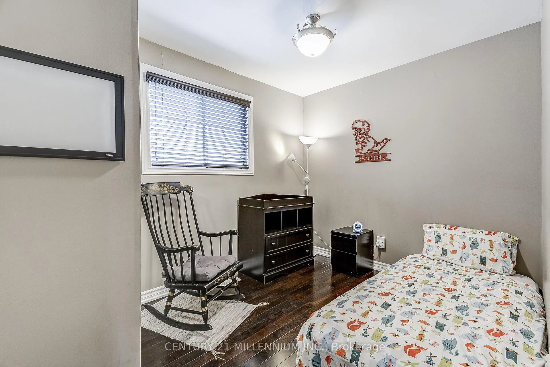 Photo 20 of 10 Evesham Crescent, Brampton, Southgate — HOMEH