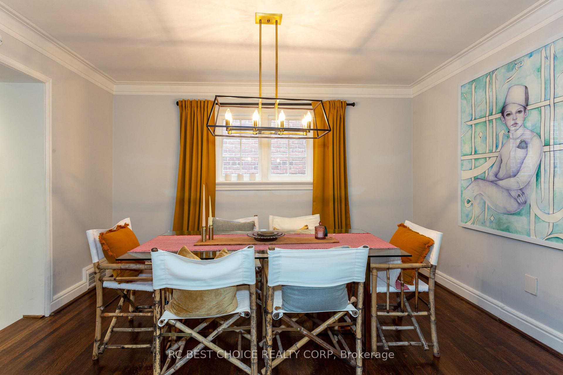 Photo 5 of 39 Bessborough Drive, Toronto, Leaside — HOMEH